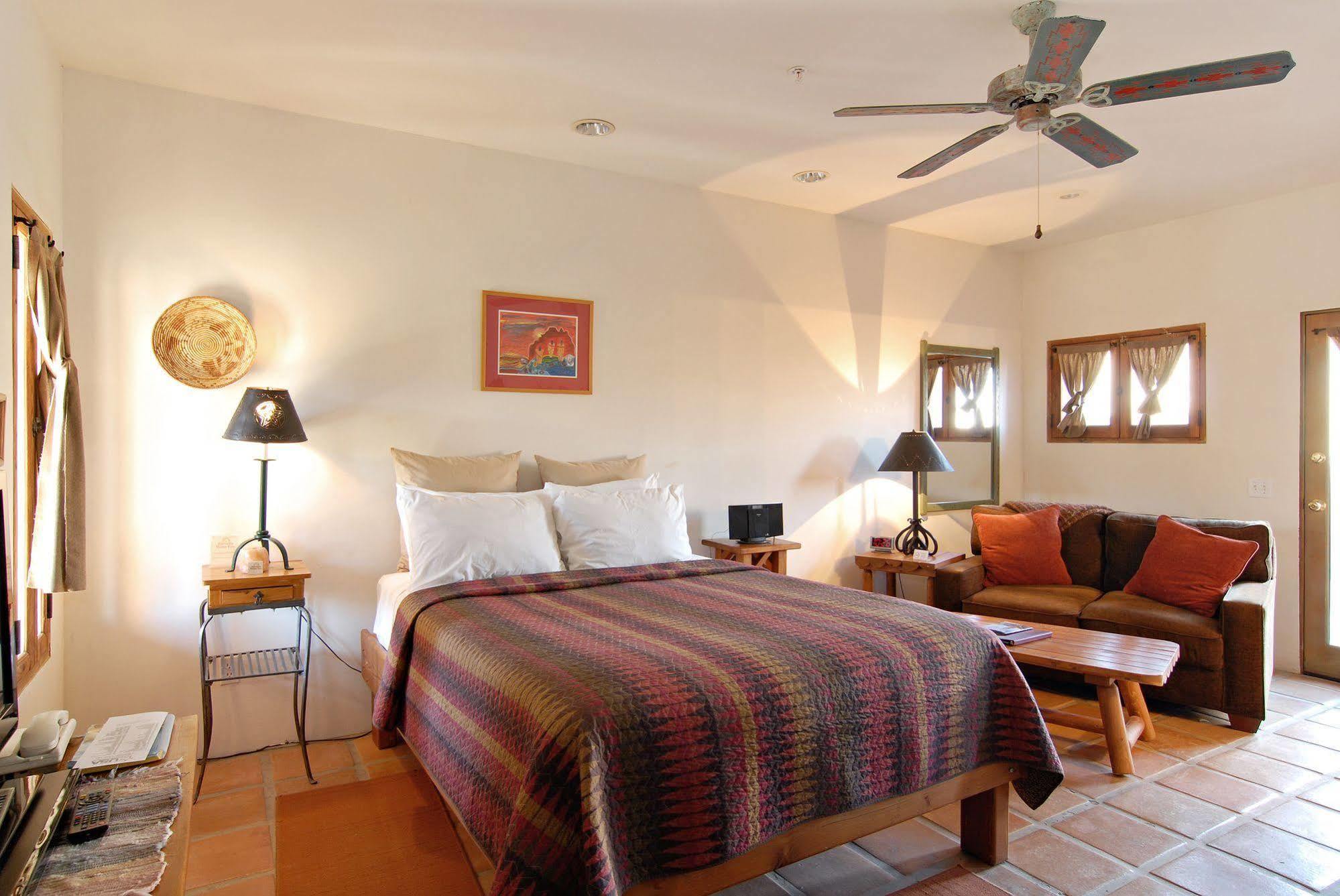 Borrego Valley Inn Borrego Springs Exterior photo